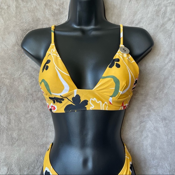 Yellow Tropical Pattern Matching Bikini Set - Picture 3 of 16